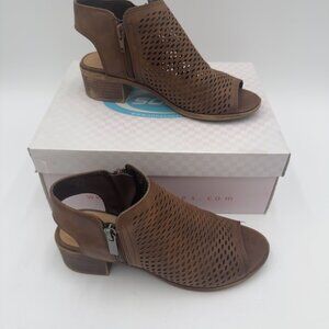 Soda Open Peep Toe Sling Bootie Women's 5 1/2 Brown Side Zip Casual Office Wear